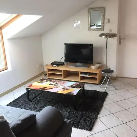 Au Bel Yvonne